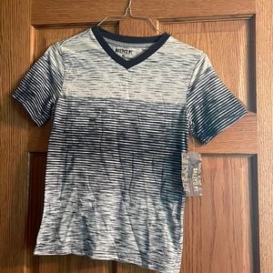 Boys relaxed t shirt NWT
